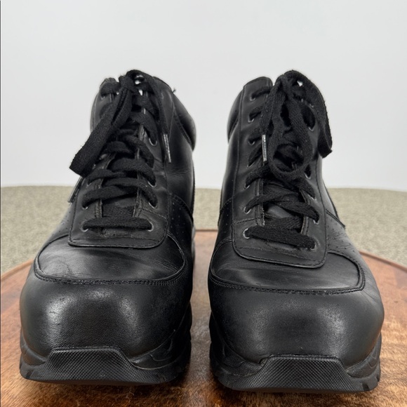 Nike Shoes Mens 11.5 Air Max Goadome ACG Black Leather 6" Waterproof Boots Lace - Picture 2 of 16